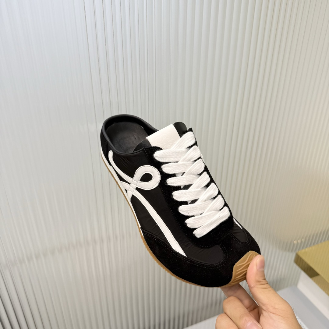 NO:818155,Purchasing quality!  2026 early spring new style, the same style as Wang Yibo!  Loewe Ballet Runner 2.0 sports shoes for couples, moral training shoes, new color matching retro series running shoes, standard size women's size 35-41, casual shoes/sports shoes, loewe, loewe, sneakers19860909代购品质！ 26年早春新款,王一博同款！ 情侣款Loewe罗意威Ballet Runner2.0运动鞋德训鞋 全新配色复古系列跑鞋 标准码数女码35–41,休闲鞋/运动鞋,loewe,loewe,sneakers,Women's Shoes