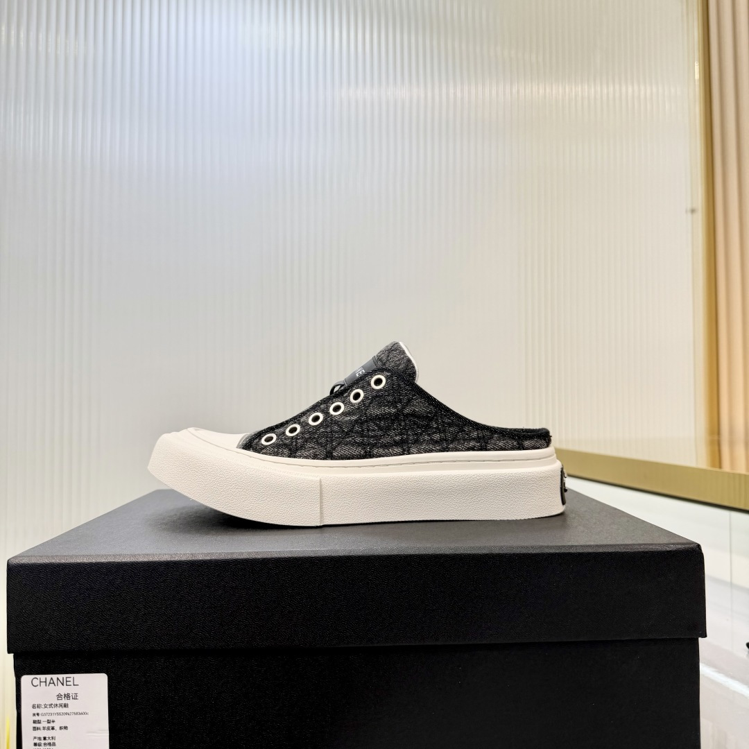 Chanel Sneakers
