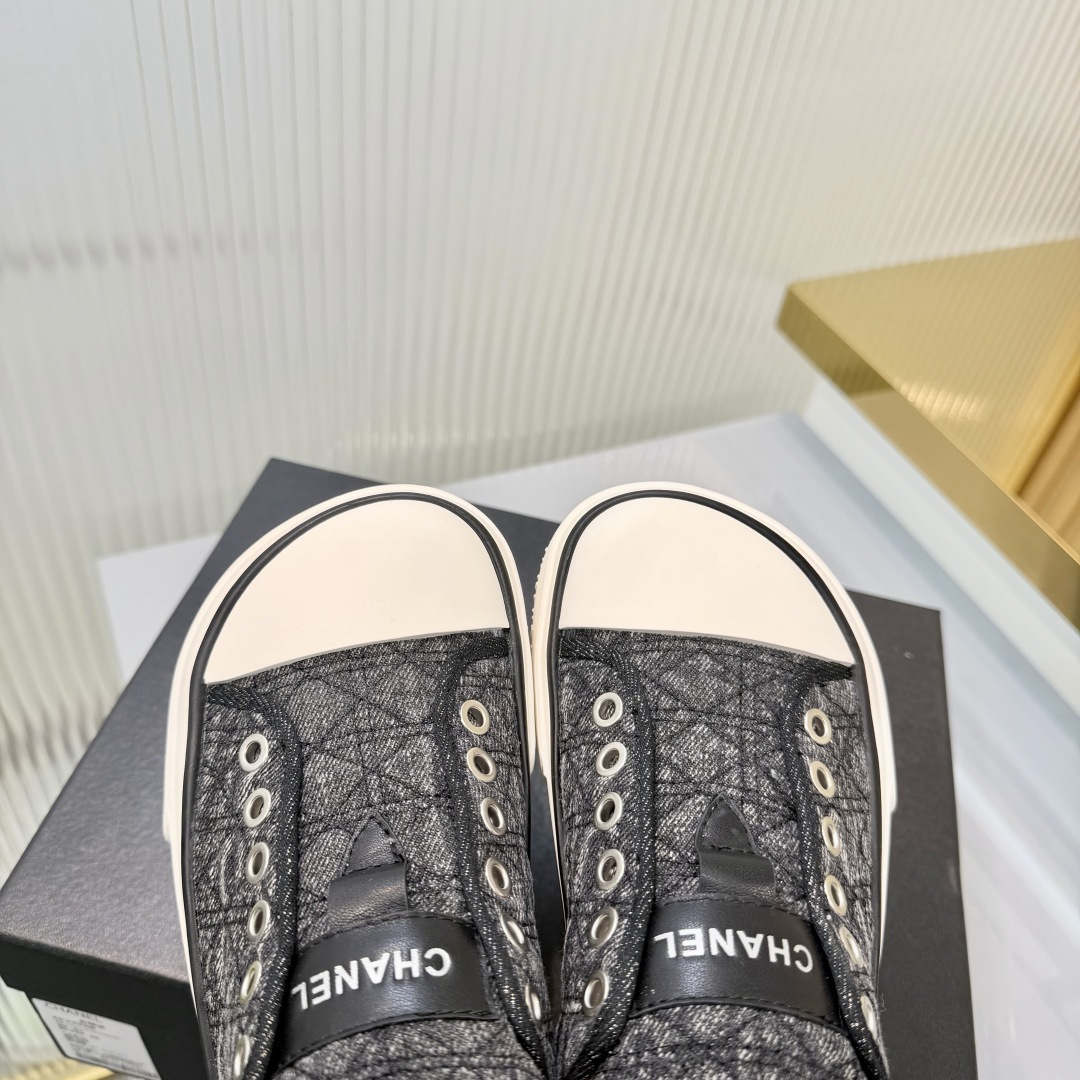 Chanel Sneakers