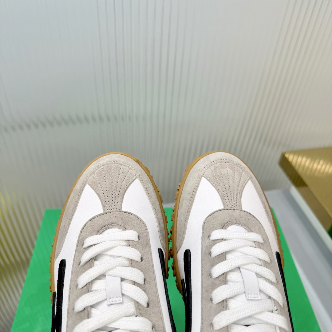 Hermes Sneakers