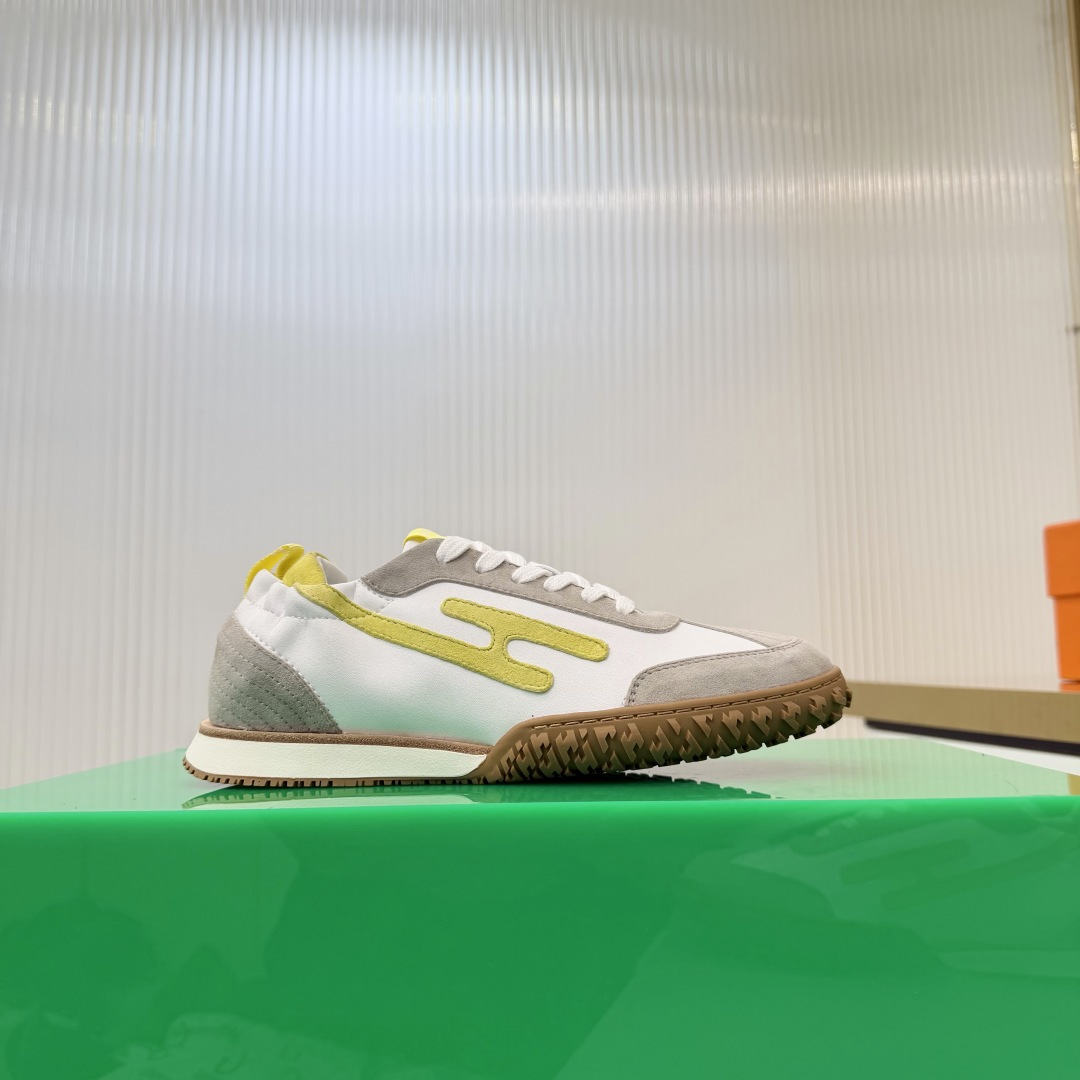Hermes Sneakers