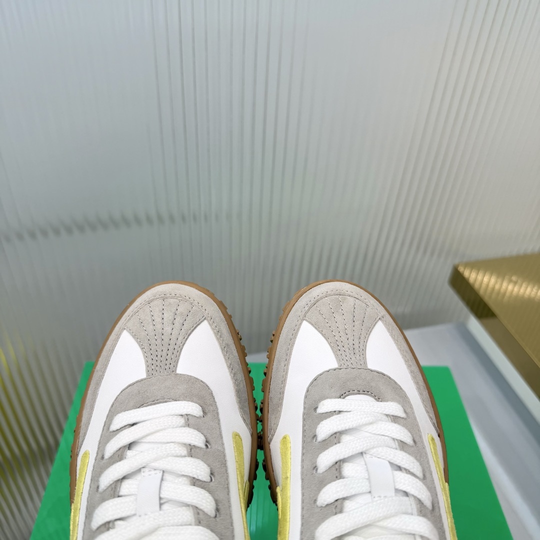 Hermes Sneakers