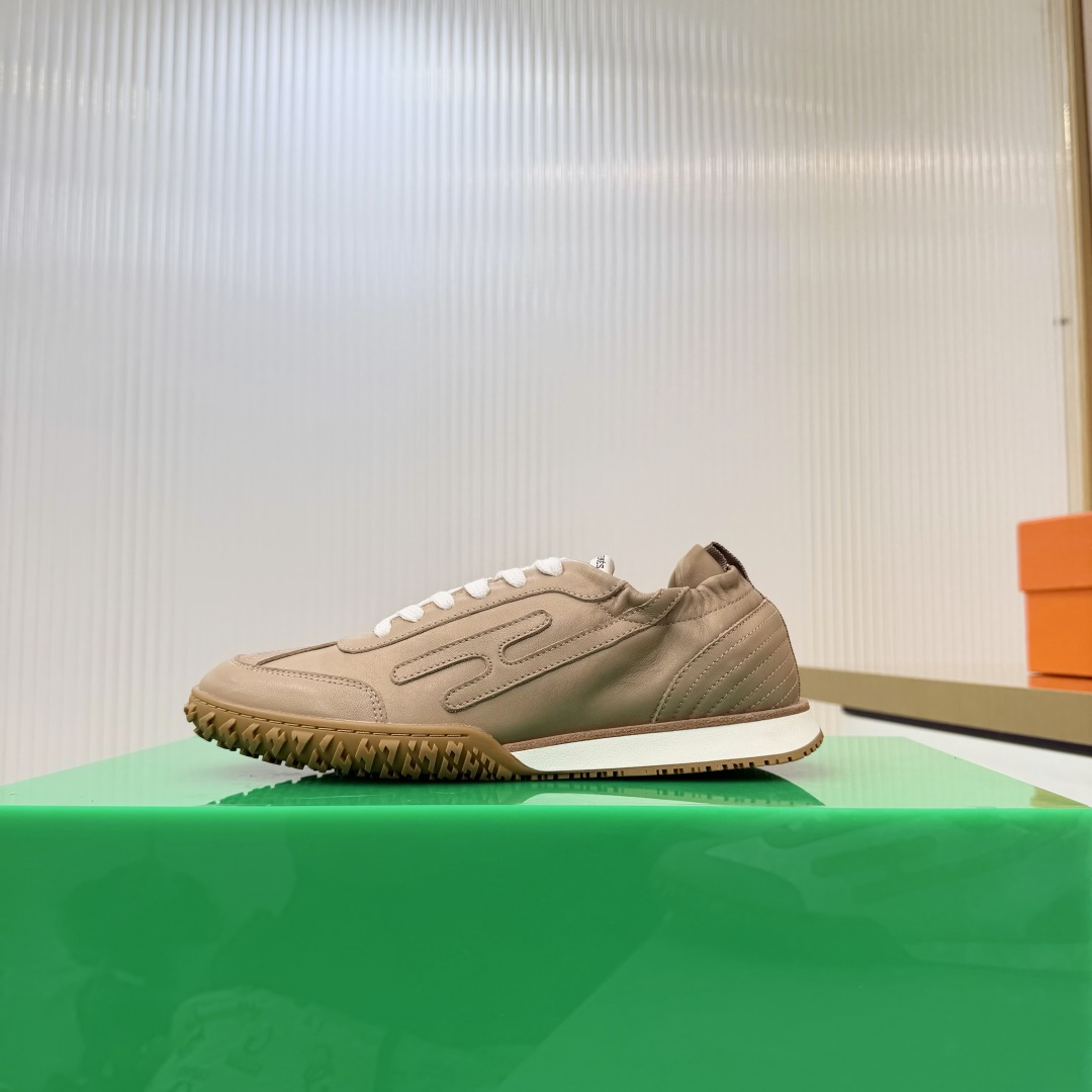Hermes Sneakers