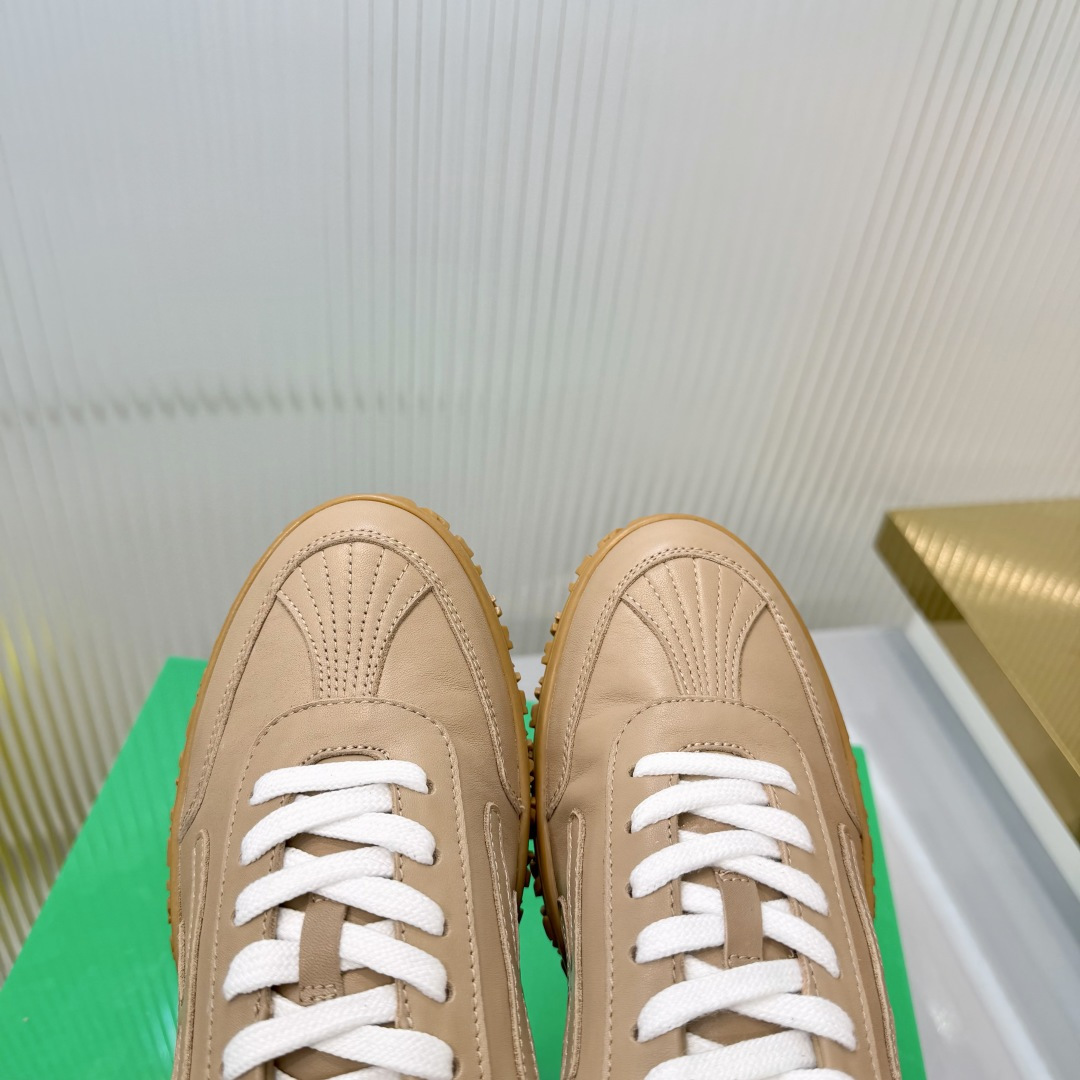 Hermes Sneakers