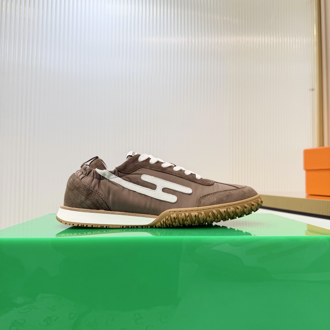 Hermes Sneakers