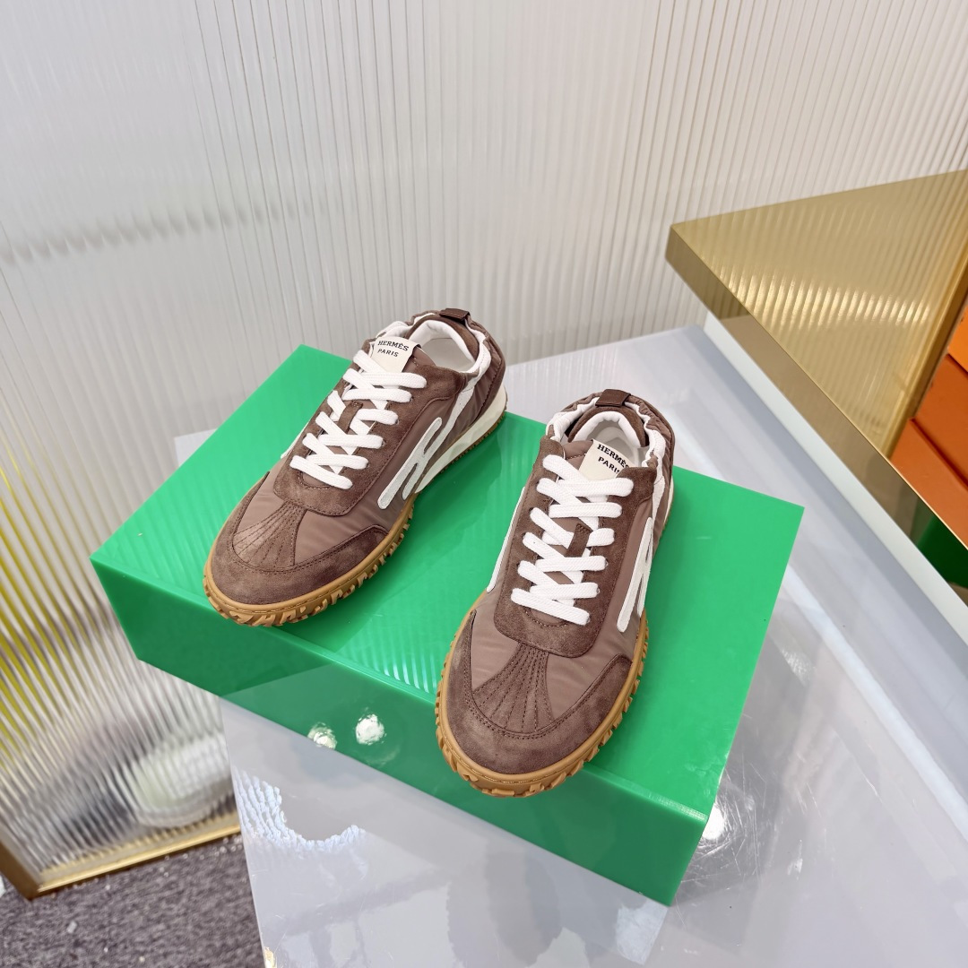 Hermes Sneakers