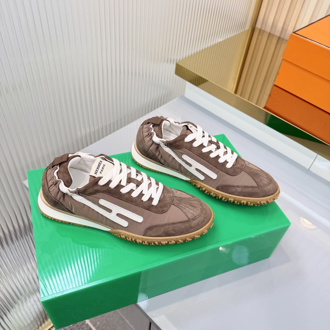 Hermes Sneakers