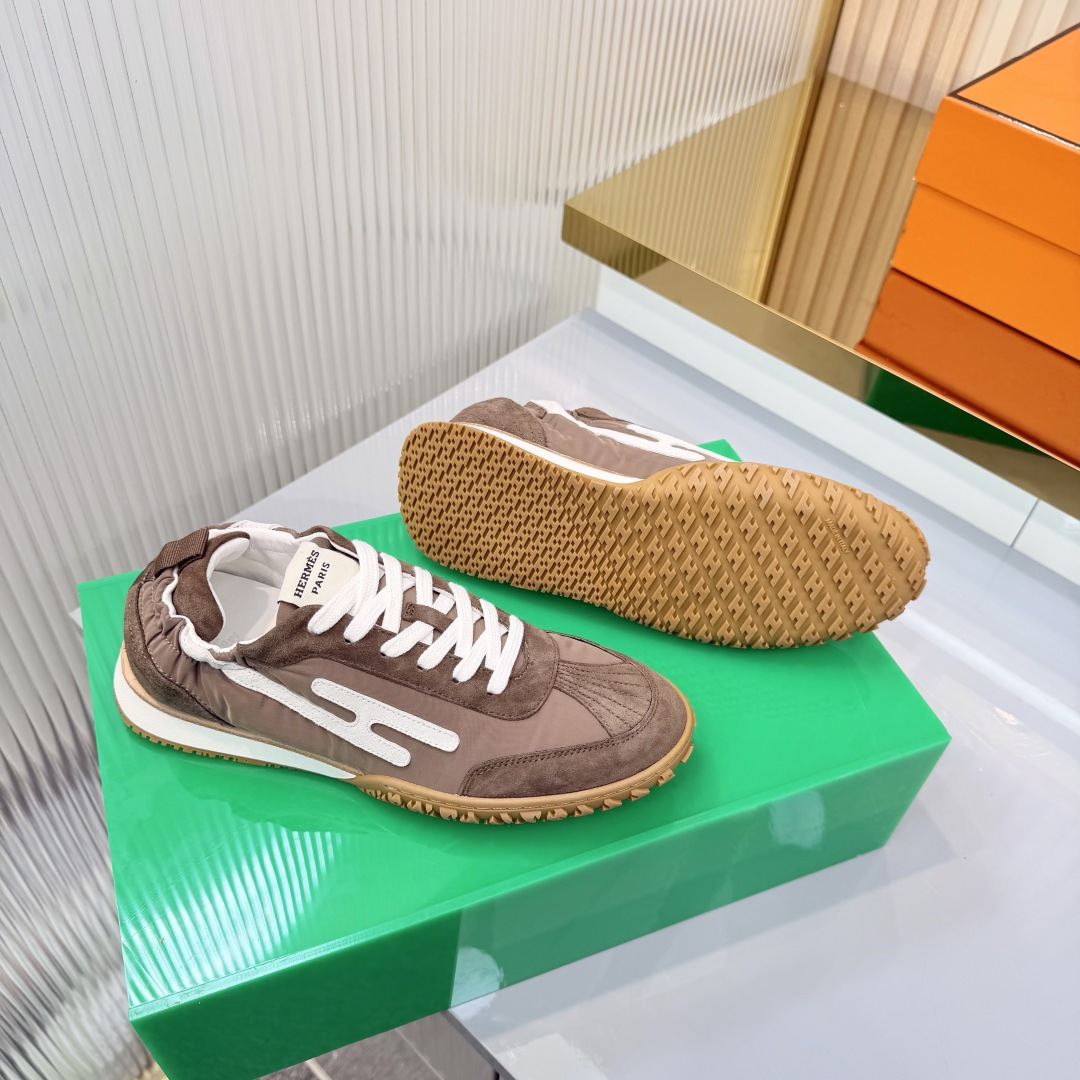 Hermes Sneakers