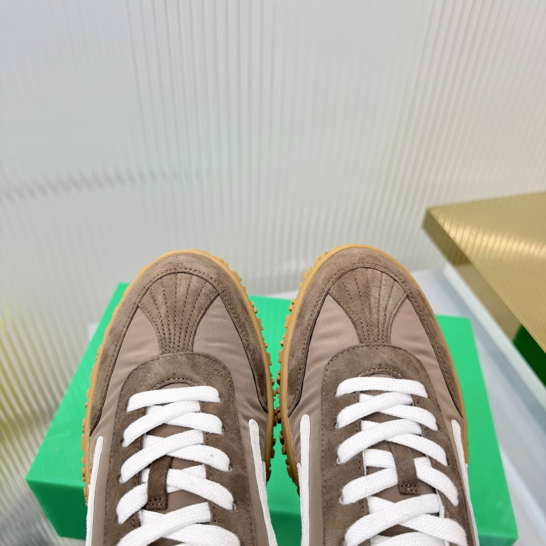 Hermes Sneakers