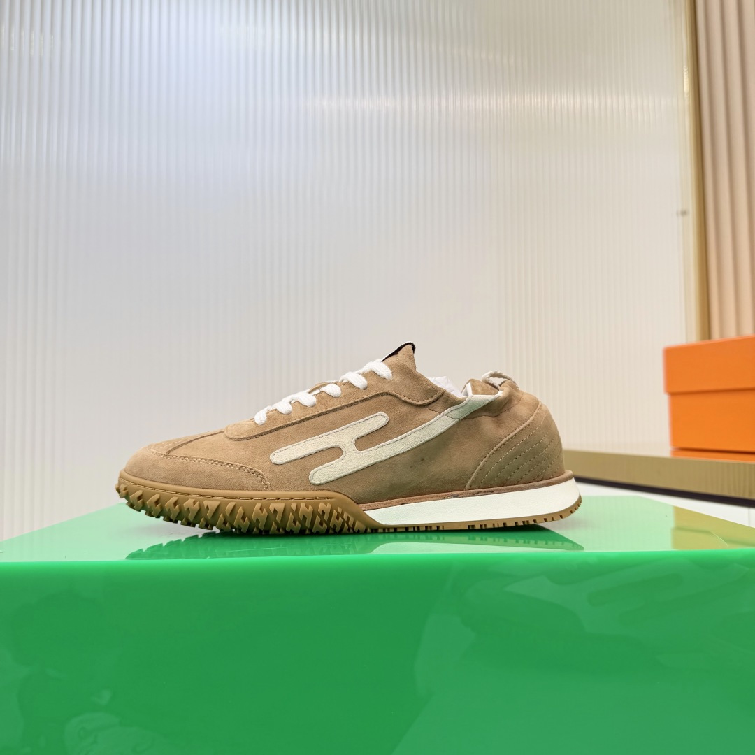 Hermes Sneakers