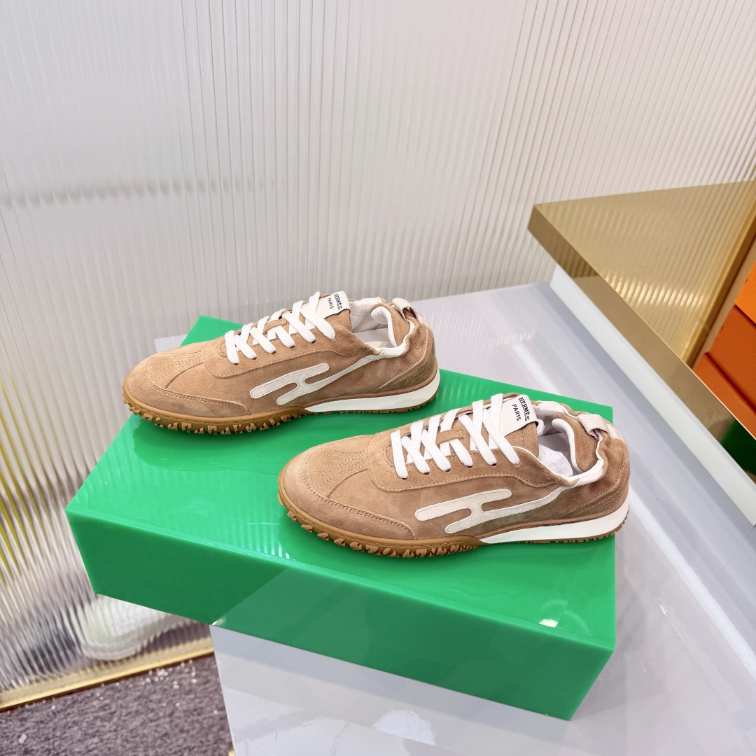 Hermes Sneakers