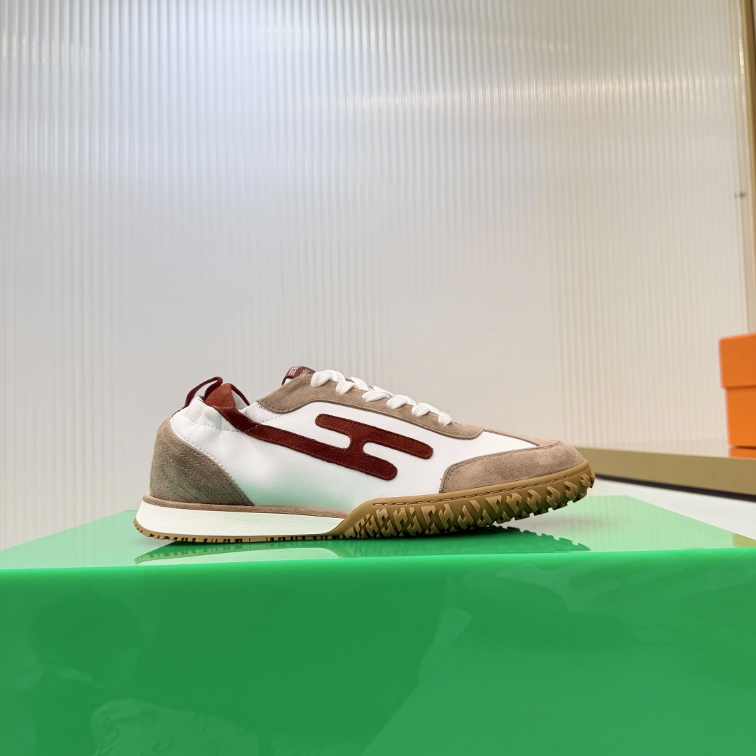Hermes Sneakers