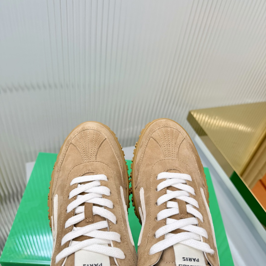Hermes Sneakers