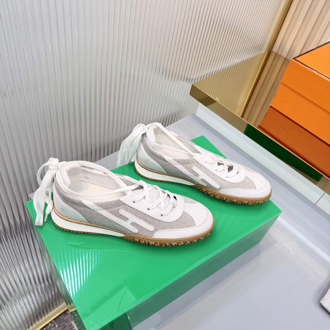Hermes Sneakers
