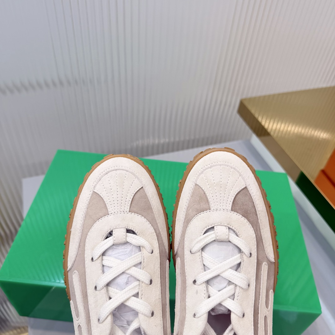 Hermes Sneakers
