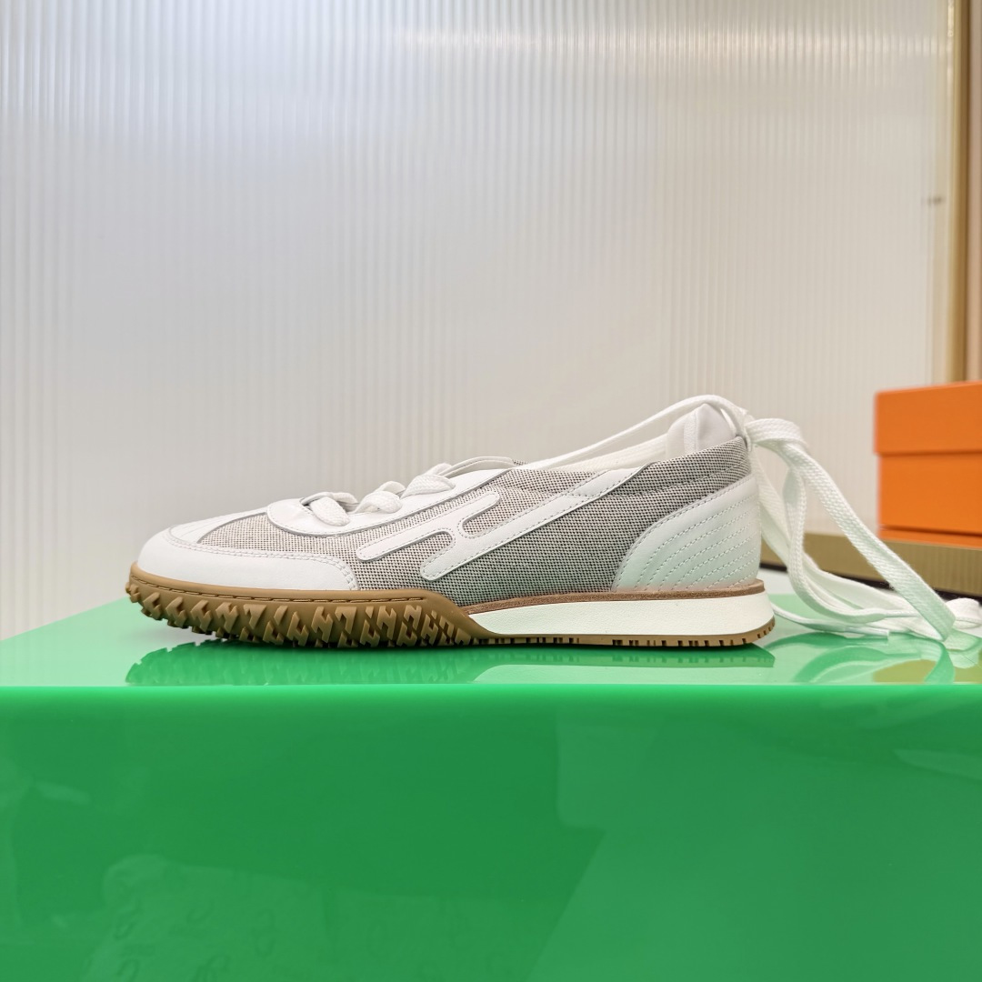 Hermes Sneakers