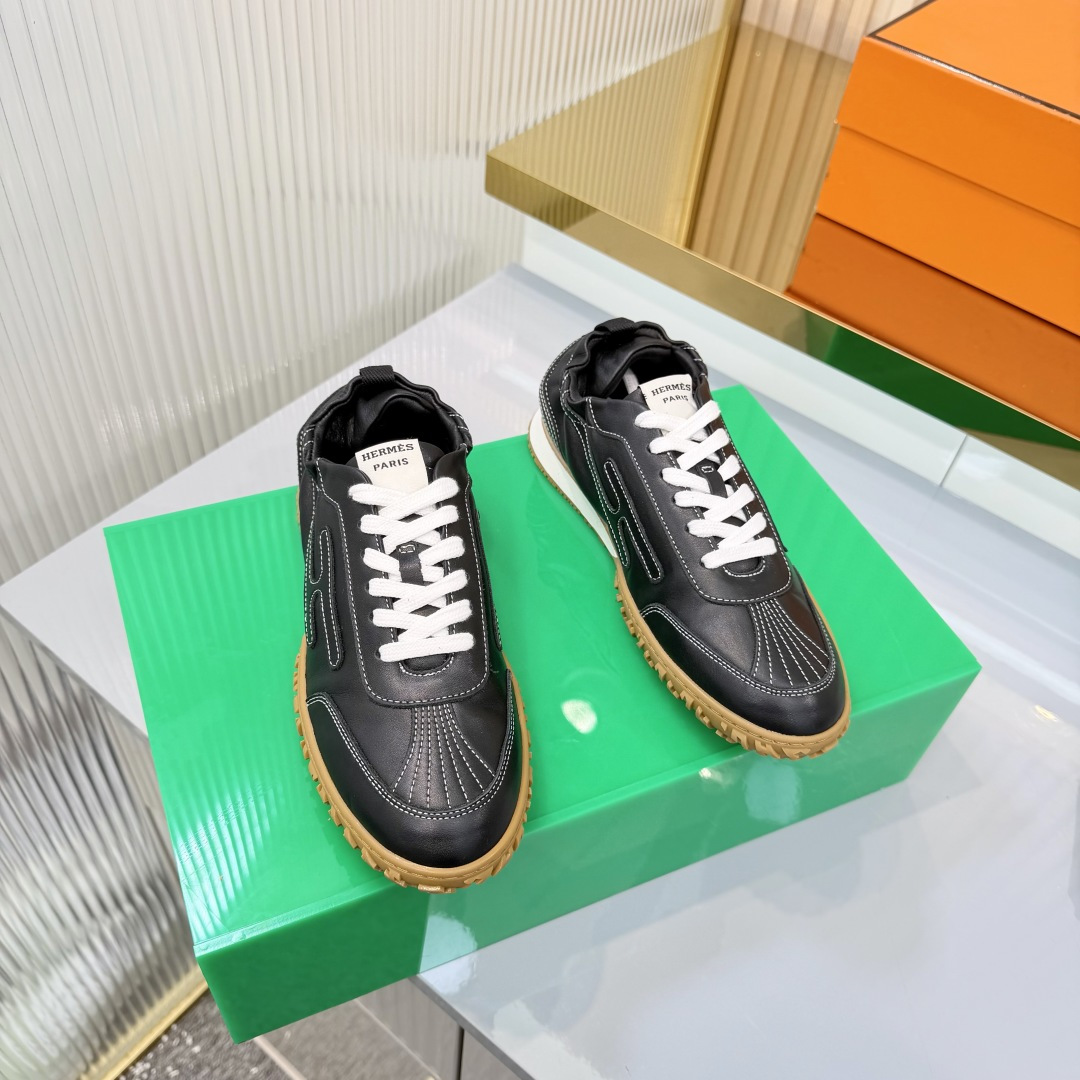 Hermes Sneakers