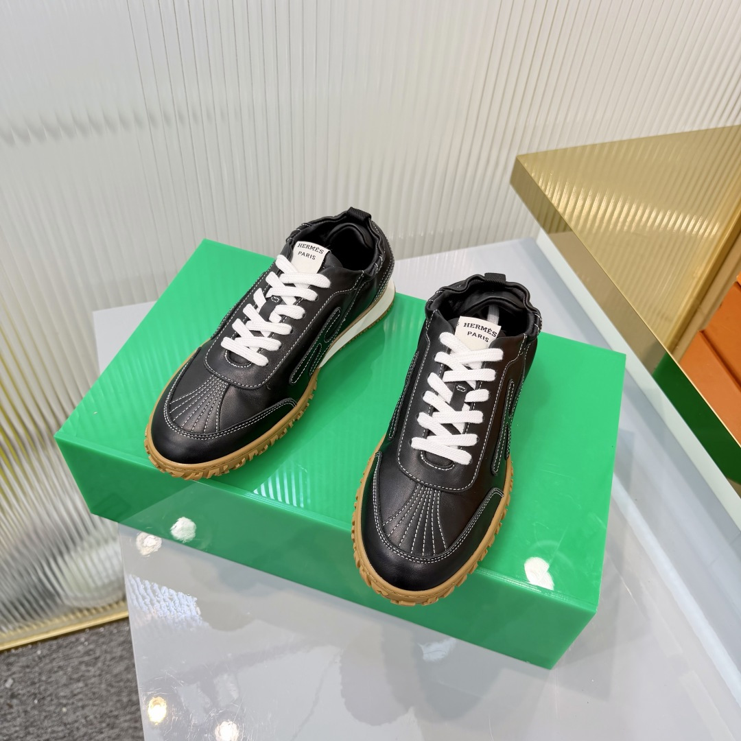 Hermes Sneakers