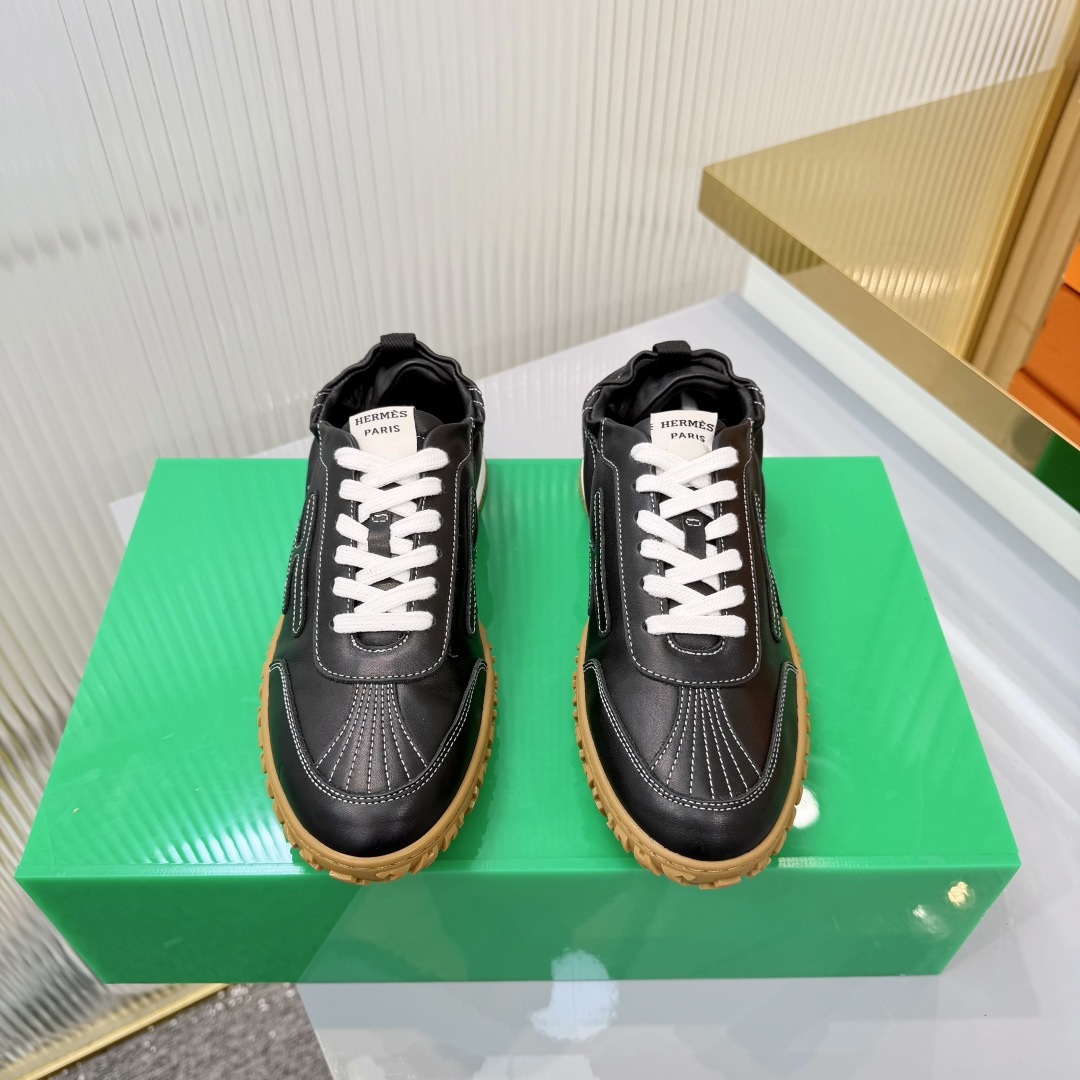 Hermes Sneakers