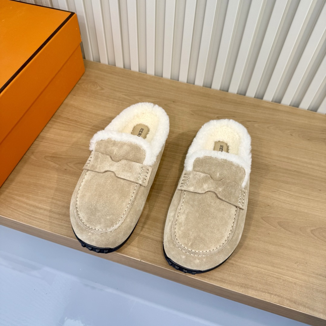 Hermes Beige Fuzzy Trim Slip On Loafers