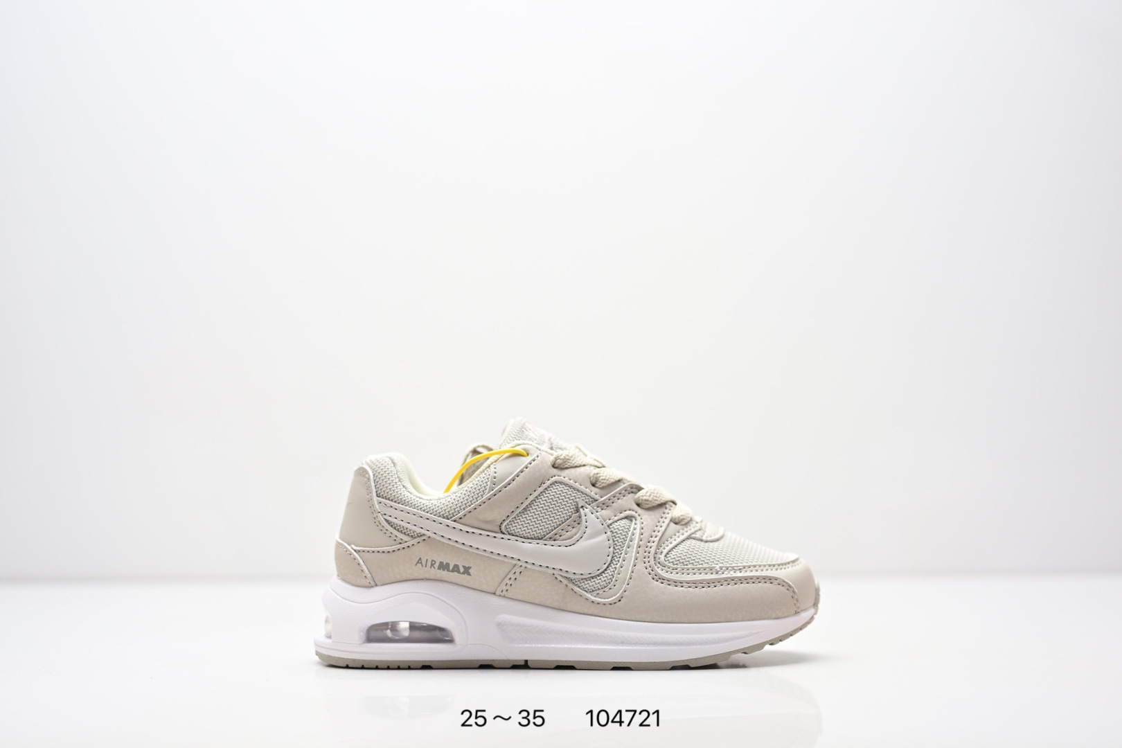 NO:879221,Collection picture Children's shoes Nike Air Max Correlate air-cushioned, cushioned and wear-resistant sneakers are fashionable, casual and breathable running shoes. They are made of mesh uppers, which are comfortable and breathable. The tongue, side and heel are decorated with brand logos, which are simple and fashionable. They adopt the classic lace opening and closing method, and the tightness can be adjusted freely. The foam midsole is equipped with Max Air cushion, which has good resilience and cushioning performance. The rubber outsole is anti-slip and wear-resistant, improving traction.  Breathable upper with durable overlays for a retro-style look Max Air cushioning design for lightweight and responsive performance Rubber waffle outsole for superior traction Soft foam midsole for lightweight cushioning Item No. 397690-021 Sizes 25 to 35 No. 104721, Nike series, sneakers,19860909集合图 童鞋 耐克 Air Max Correlate 气垫缓震耐磨运动鞋时尚潮流休闲透气跑步鞋 选用网眼鞋面,脚感舒适透气.鞋舌、鞋侧及后跟处饰有品牌标识,简约大气又时尚.采用经典系带开合方式,可自由调节松紧度.泡棉中底搭载Max Air气垫,具有良好的回弹性及缓震性能.橡胶外底可防滑耐磨,提升抓地力. 透气鞋面搭配耐穿覆面,带来复古风格外观 Max Air 缓震设计,打造轻盈灵敏的响应性能 橡胶华夫格外底,铸就出众抓地力 柔软的泡棉中底,轻盈缓震 货号397690-021 尺码25～35 编号104721,耐克系列,sneakers,,Children's