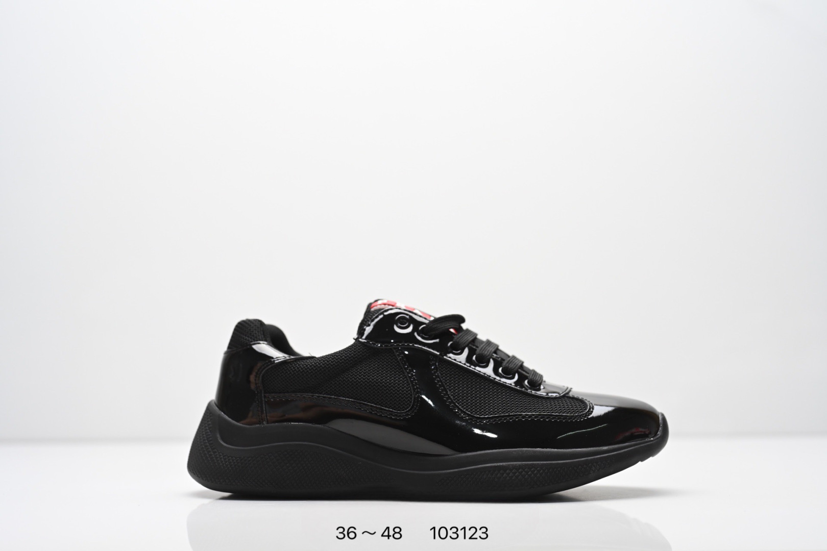Light Luxury P Home Speedlock Round Head Flat Bottom Low Top Life Casual Shoes Men's And Women's Sports Shoes Large Casual Shoes_vogvips.com
