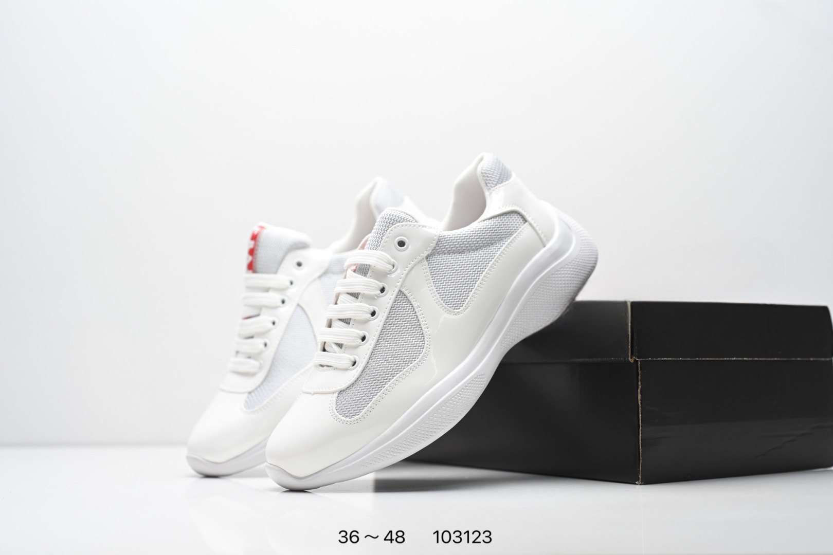 Light Luxury P Home Speedlock Round Head Flat Bottom Low Top Life Casual Shoes Men's And Women's Sports Shoes Large Casual Shoes_vogvips.com