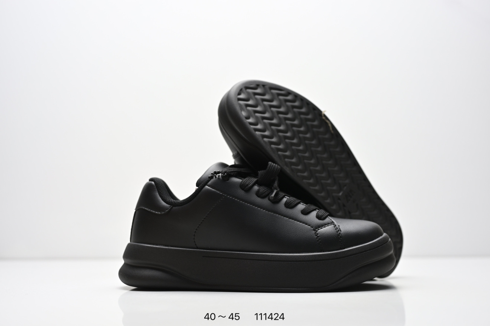 PU Simple And Fashionable Low Top Men's Shoes With Round Toe Tie And Thick Sole Casual Sports Shoes, Versatile Height Increasing Board Shoes_vogvips.com