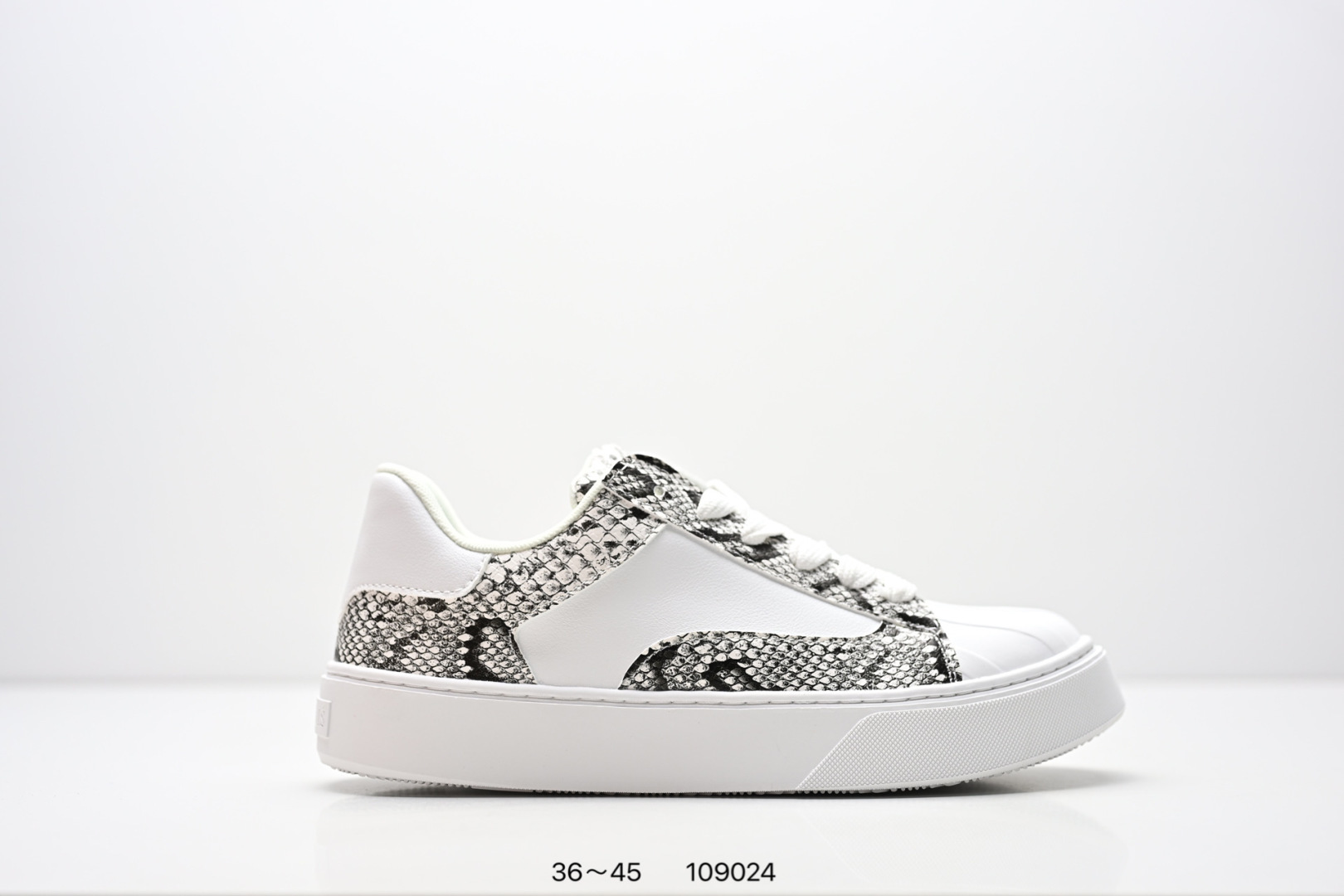 New Plus Size Shell Board Shoes, Niche, Wear-resistant, Height Increasing, American Style Sports And Leisure Men's And Women's Shoes_vogvips.com