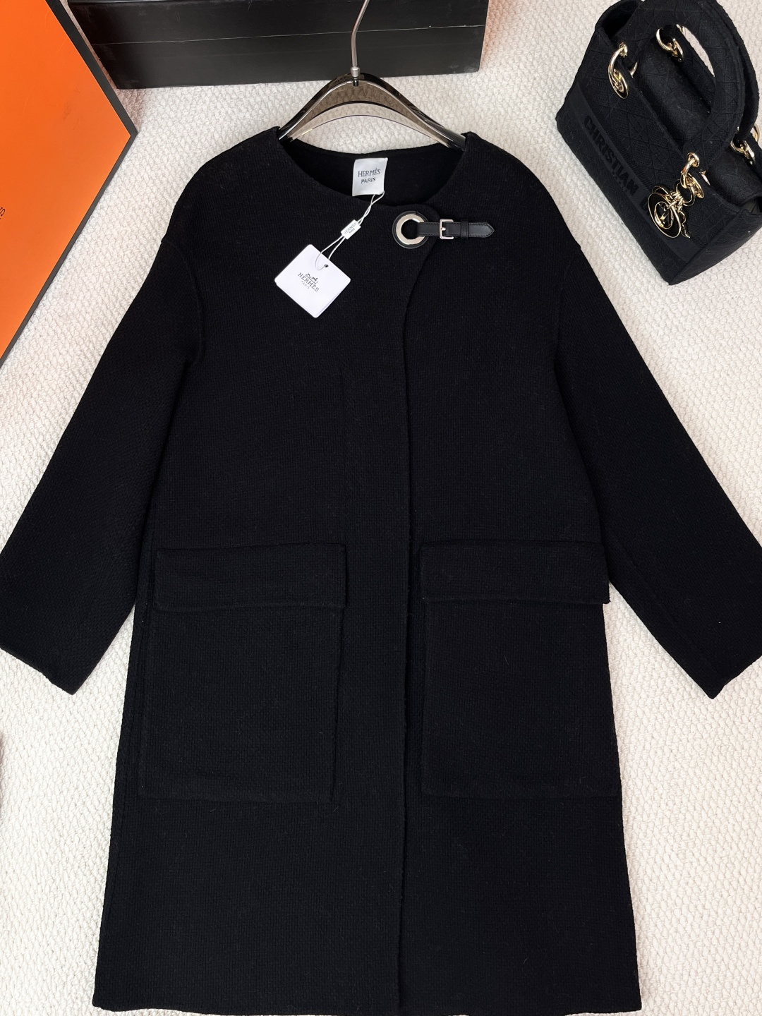 NO:636108,No. Hermes Hermes Classic Cashmere Coat Composition Cashmere Size SML Color Black White Orange,Hermes-Clothing,hermes,hermes,alexander wang19860909编号 愛馬仕 Hermes经典羊绒大衣 成分羊绒 尺码SML 颜色黑色 白色 桔色,爱马仕-服装,hermes,hermes,alexander wang,Women's clothing