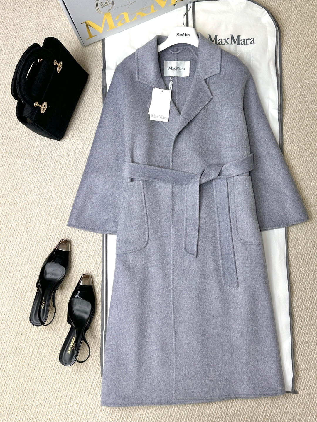 NO:636123,No. Max’s classic water ripple coat. Ingredients: cashmere. Size: SML. Color: gray, Maxmara-clothing, alexander wang19860909编号 Max家经典水波纹大衣 成分山羊绒 尺码SML 颜色灰色,麦丝玛拉-服装,alexander wang,Women's clothing