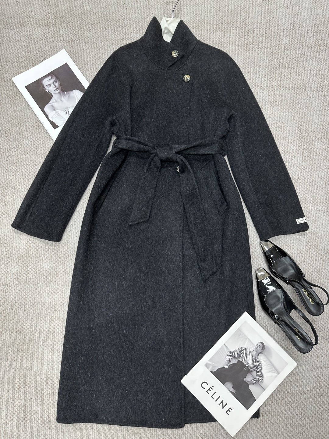 NO:945141,M* autumn and winter stand-up collar double-sided wool long coat Ingredients: 10 cashmere 90 wool Size SM Color dark gray floral gray caramel off-white, Maxmara-clothing,19860909M*秋冬立领双面羊毛长款大衣 成分:10羊绒90羊毛 尺码SM 颜色深灰 花灰 焦糖 米白,麦丝玛拉-服装,,Women's clothing