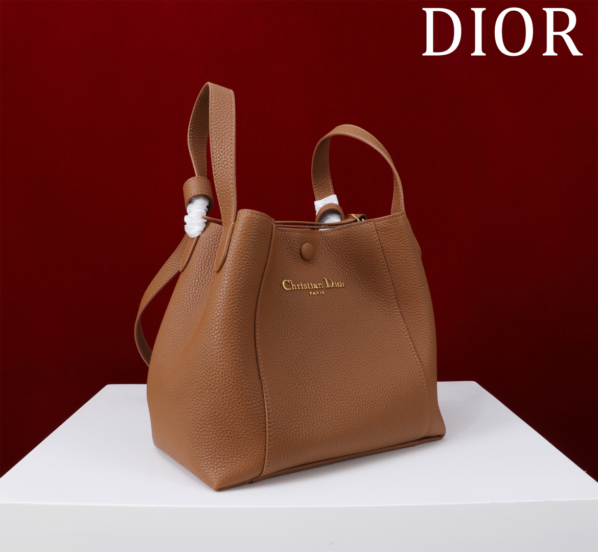 [Dior Women