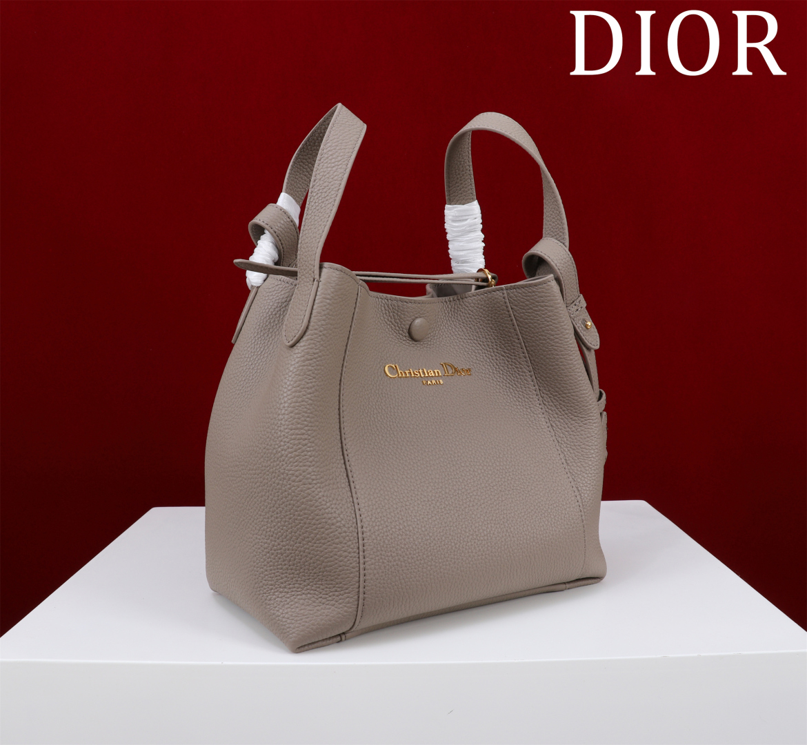 [Dior Women
