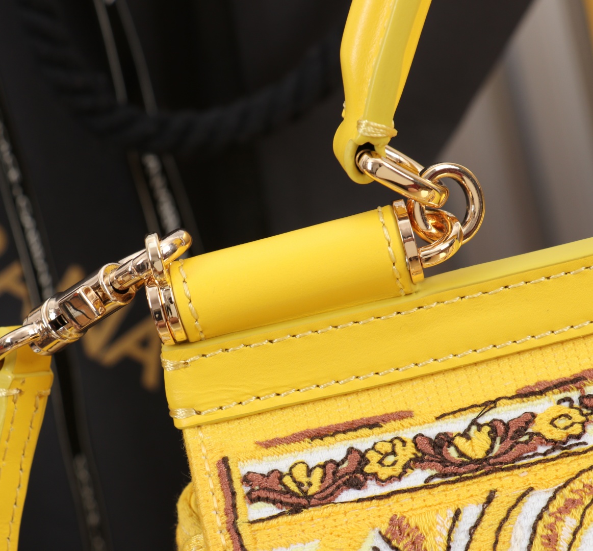 Dolce & Gabbana Sicily Lemon Print Leather Top Handle Satchel Bag, Yellow 9 cmp a1749043688652 0320