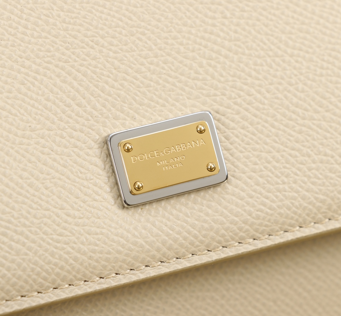 Dolce & Gabbana Sicily 11125 Leather Satchel, Nude Almond, 21x16x8cm 9 cmp a1751566843387 4344