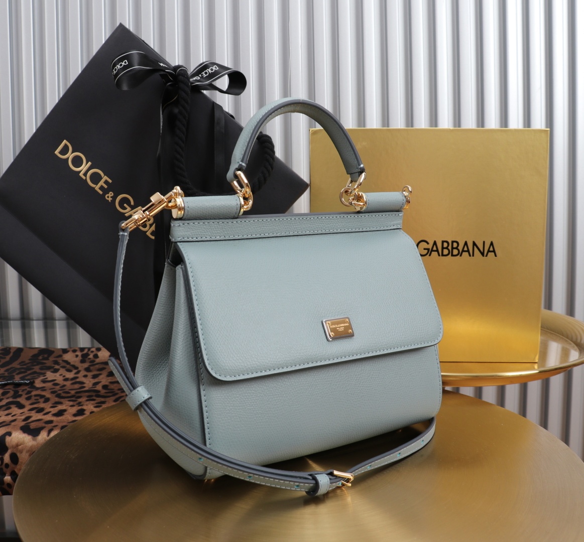 Dolce & Gabbana Sicily 11125 Blue Leather Top Handle Bag, 21 x 16 x 8 cm 4 cmp a1752232747474 0765