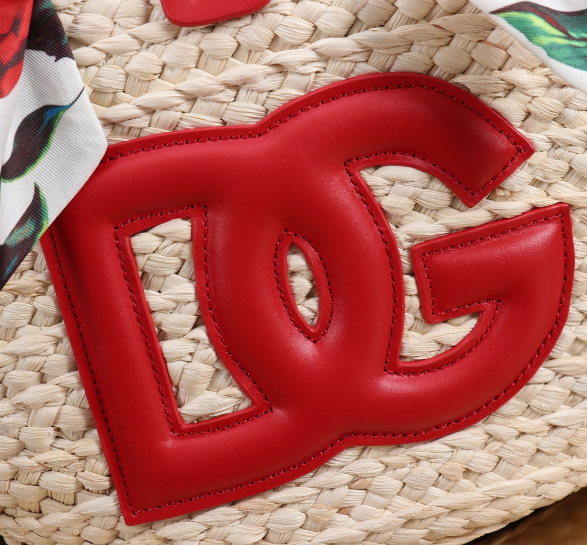 Dolce & Gabbana Raffia Woven Tote Bag with Leather DG Logo - Stylish & Versatile 7 cmp a1755621411774 6776