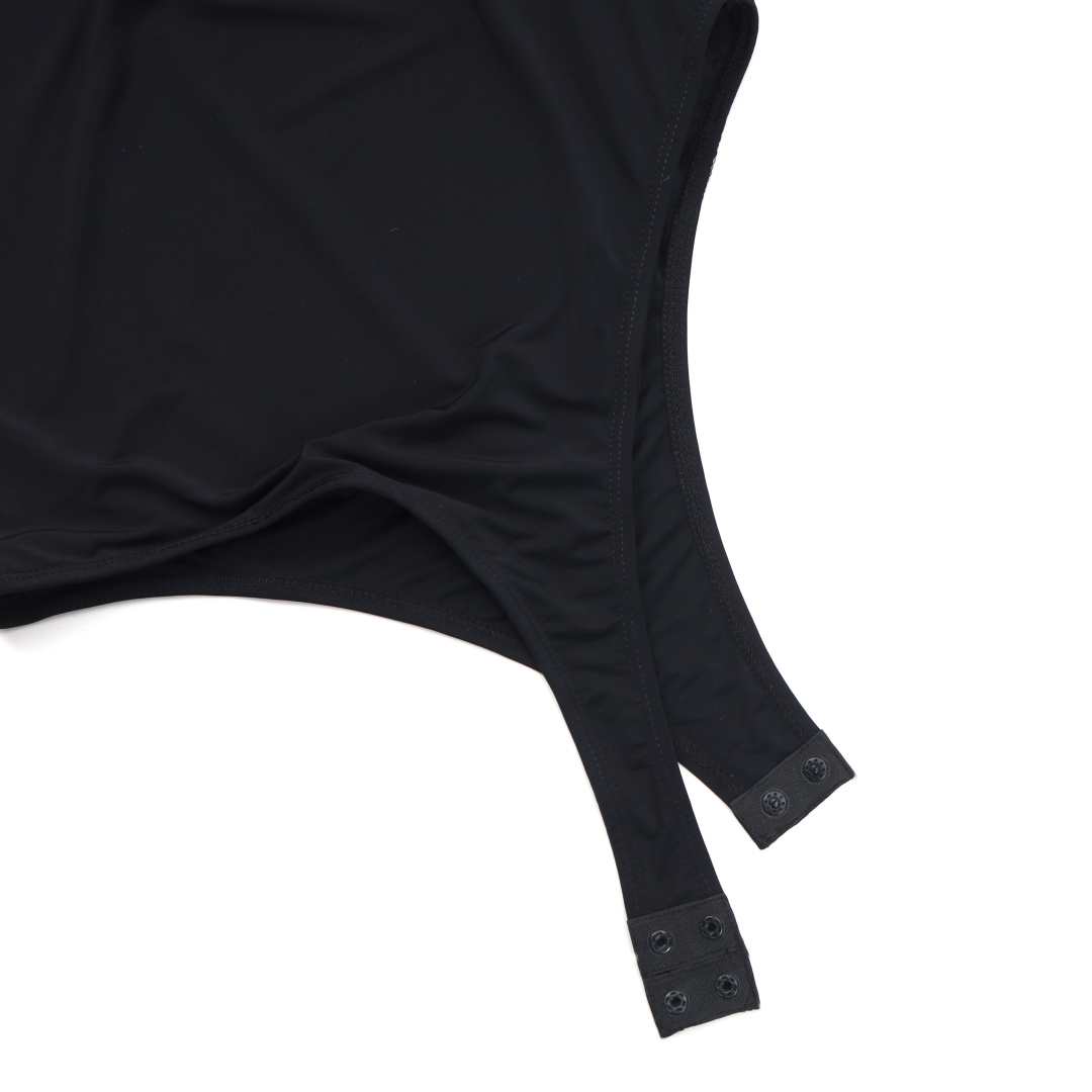 ——26PS❤️新款❤️——26PS早春🔥Wardrobe.nyc修身打底上衣🛒超模Rosie同款🔥。s