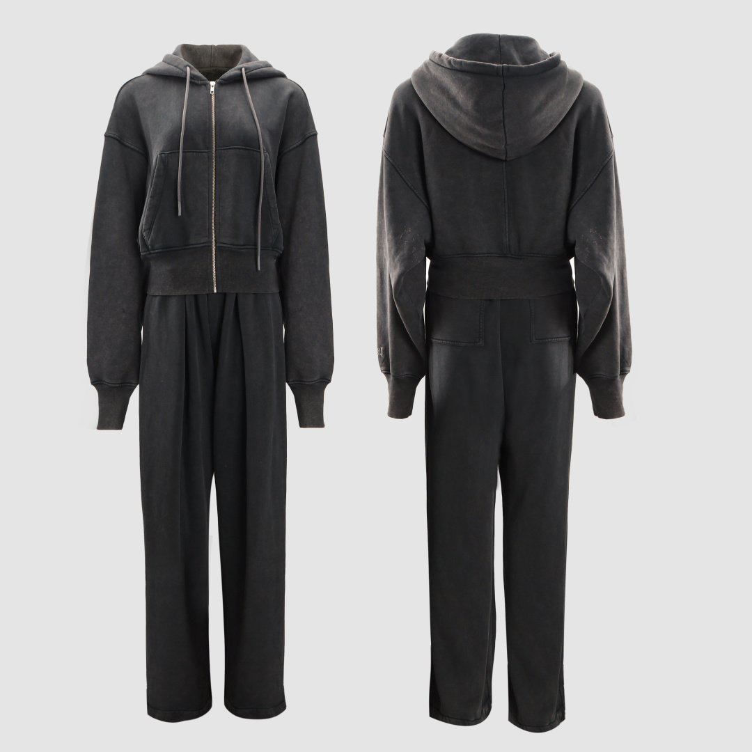 ——26PS❤️新款❤️——26PS早春🔥Helsa420克克重卫衣套装🛒smlp搭配毛领皮衣也有👍整套