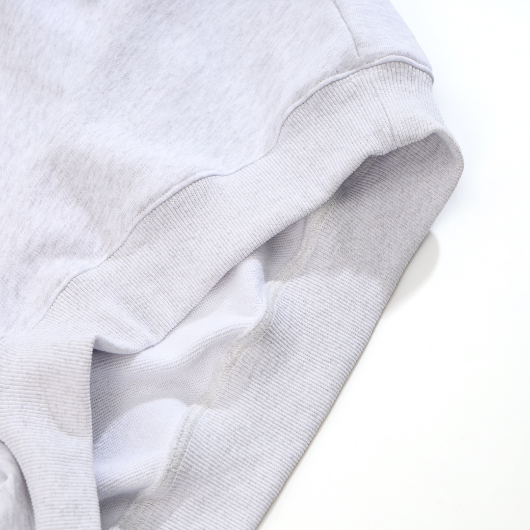 ——26PS❤️新款❤️——26PS早春🔥Helsa360克克重卫衣套装🛒sml