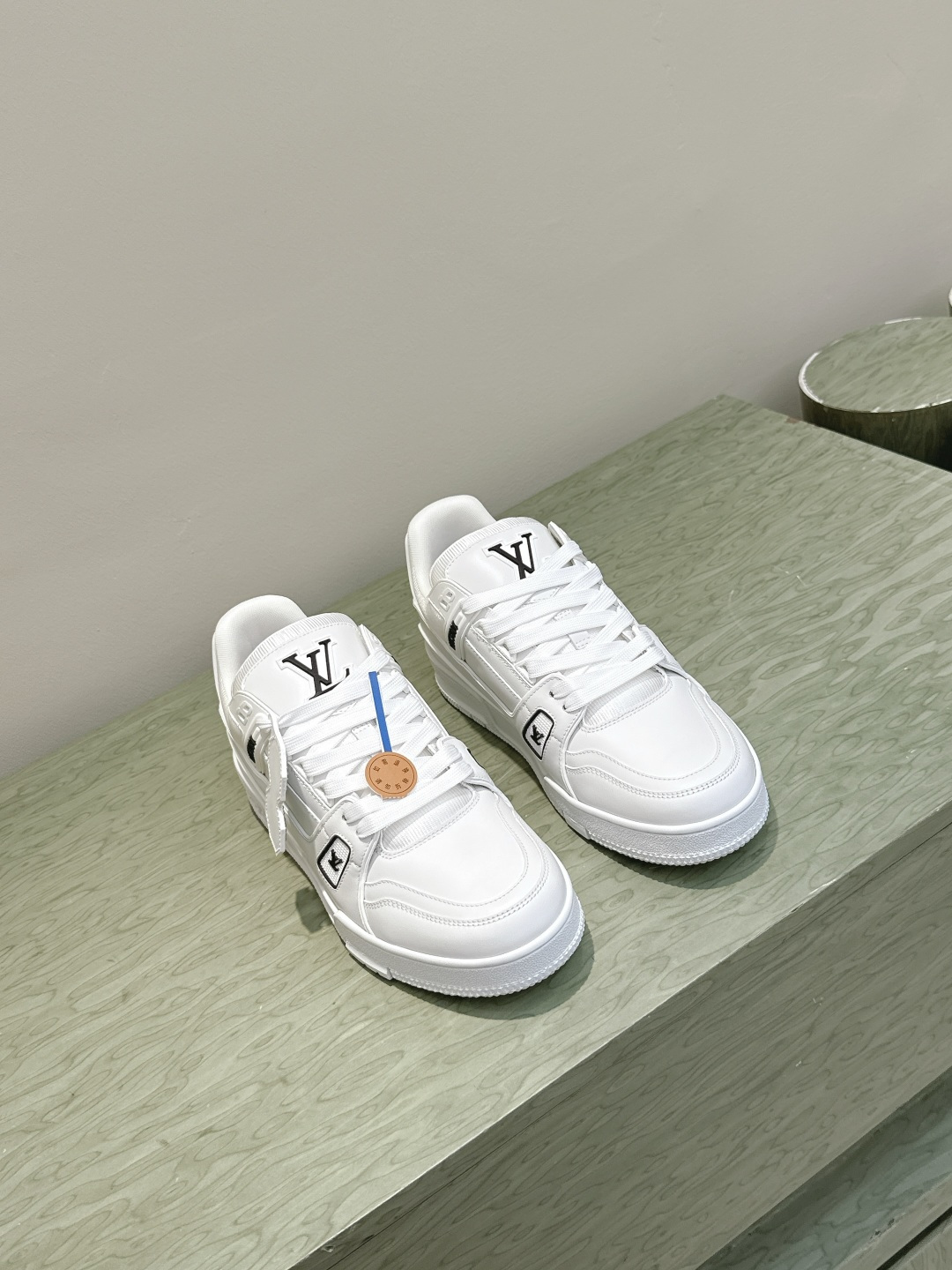 Louis Vuitton Louis Vuitton 25ss 驴家的 trainer板鞋，每个人都必须入的款，绝不后悔