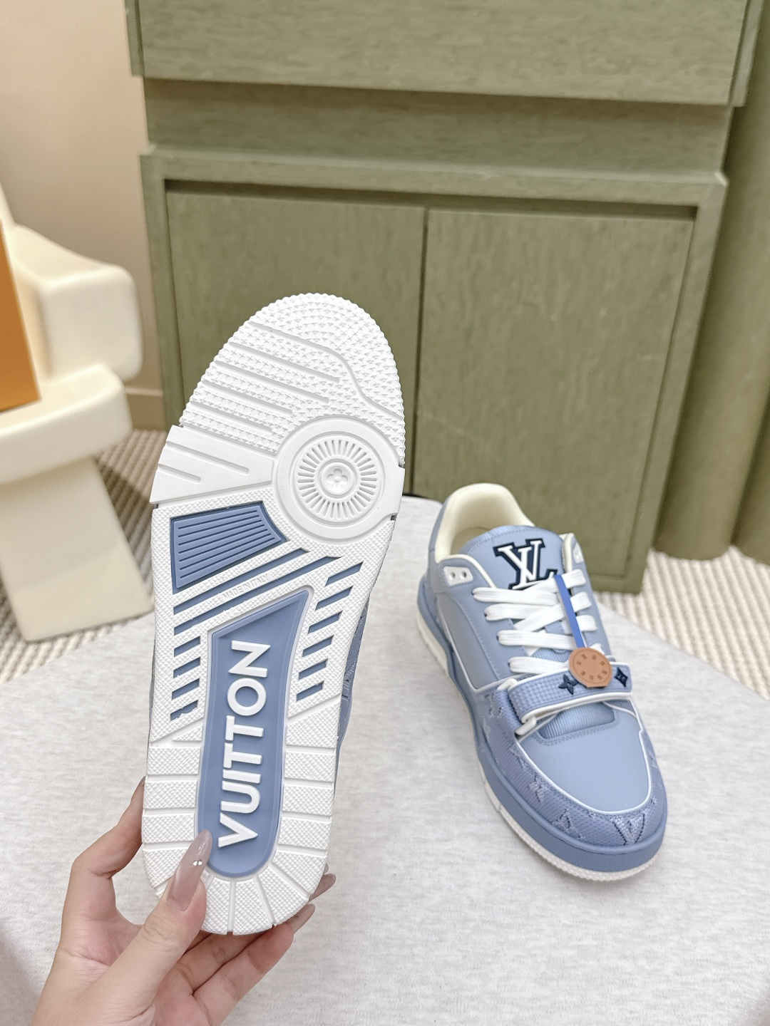 Louis Vuitton Louis Vuitton 25ss 驴家的 trainer板鞋，每个人都必须入的款，绝不后悔