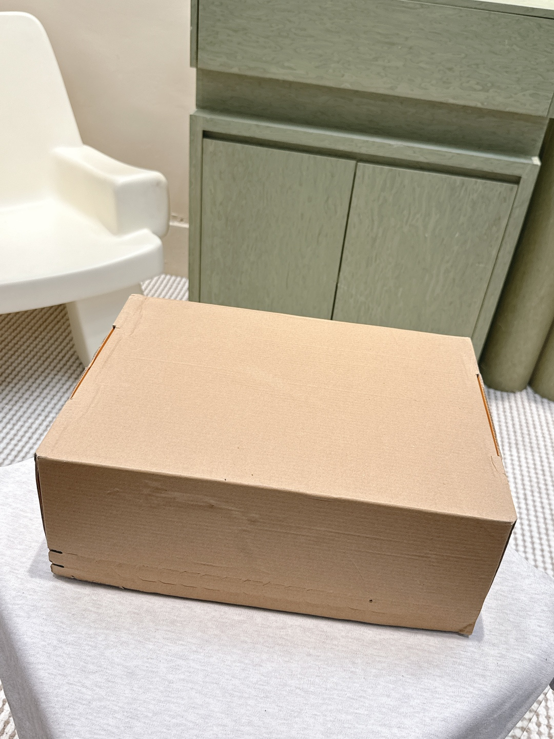 NO:561089,Official website sync box packaging, casual shoes/sports shoes, sneakers19860909官网同步盒包装,休闲鞋/运动鞋,sneakers,Women's Shoes