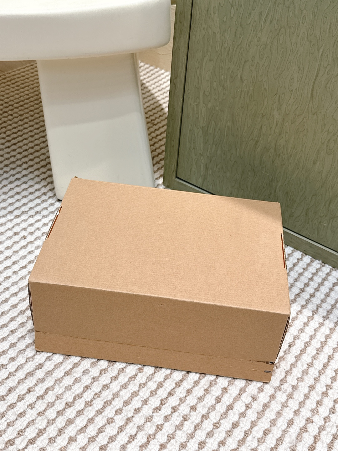 NO:592306,Official website sync box packaging, casual shoes/sports shoes, sneakers19860909官网同步盒包装,休闲鞋/运动鞋,sneakers,Women's Shoes