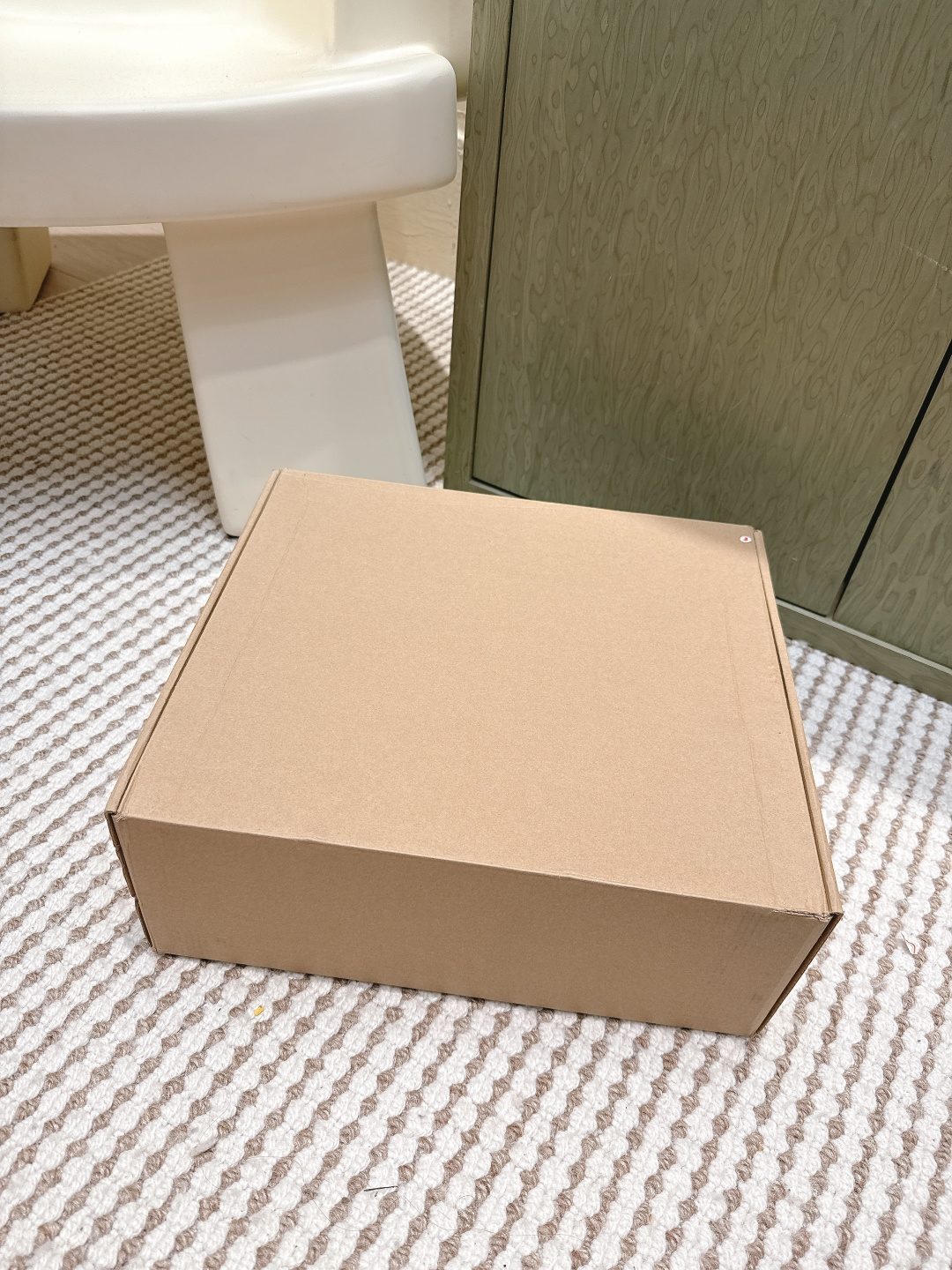 NO:594728,Official website box packaging, boots, boots19860909官网盒包装,靴子,boots,Women's Shoes