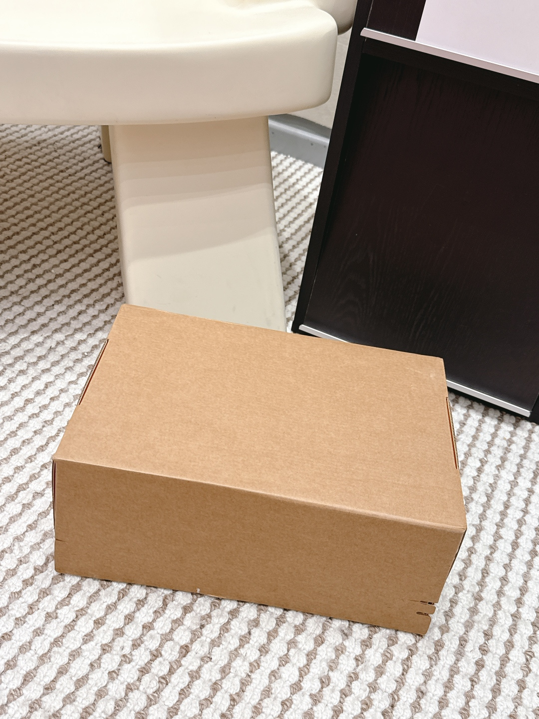 NO:668482,Official website sync box packaging, casual shoes/sports shoes, sneakers19860909官网同步盒包装,休闲鞋/运动鞋,sneakers,Women's Shoes