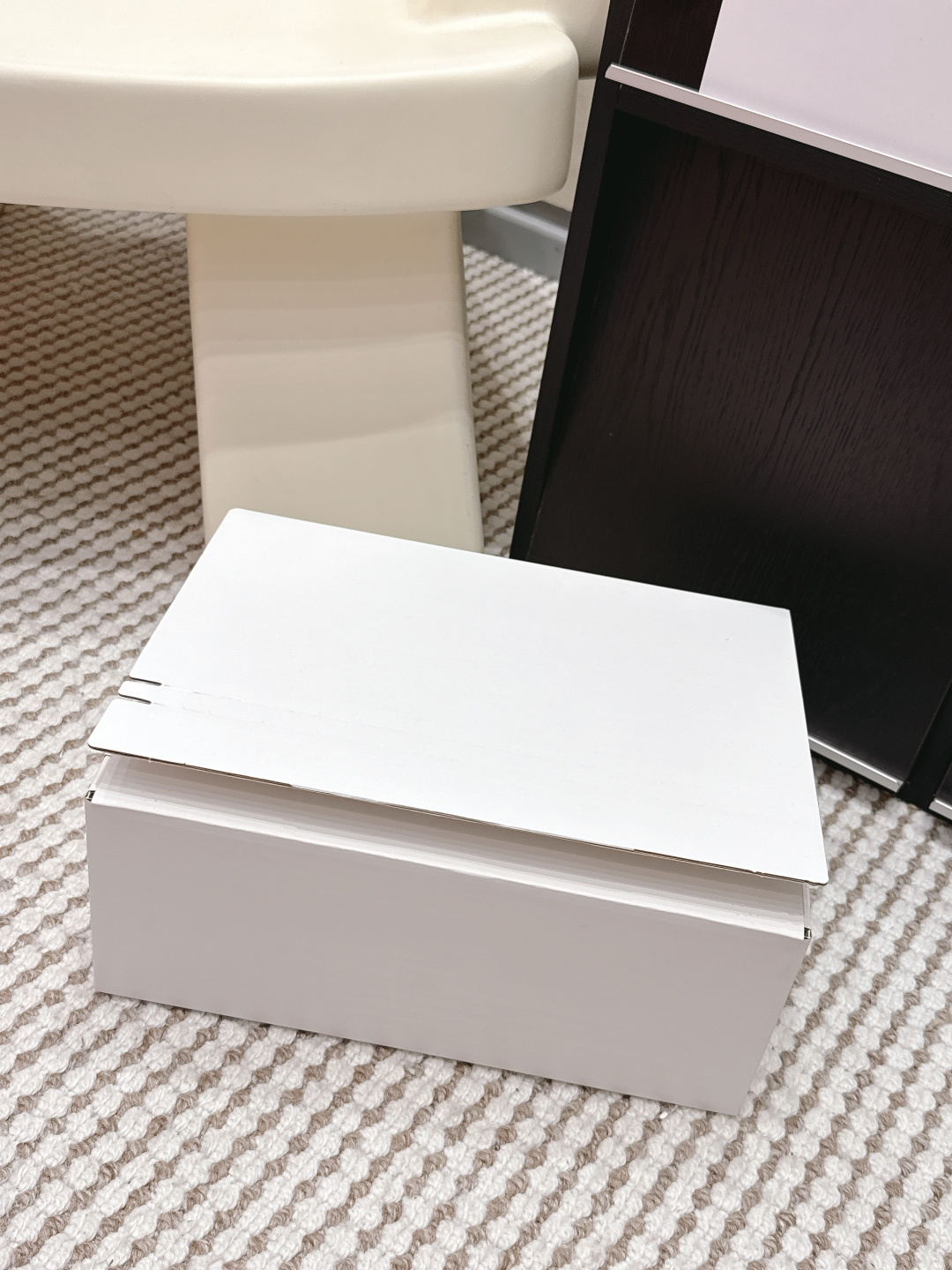 NO:668487,Official website sync box packaging, loafers, loafers19860909官网同步盒包装,乐福鞋,loafers,Women's Shoes