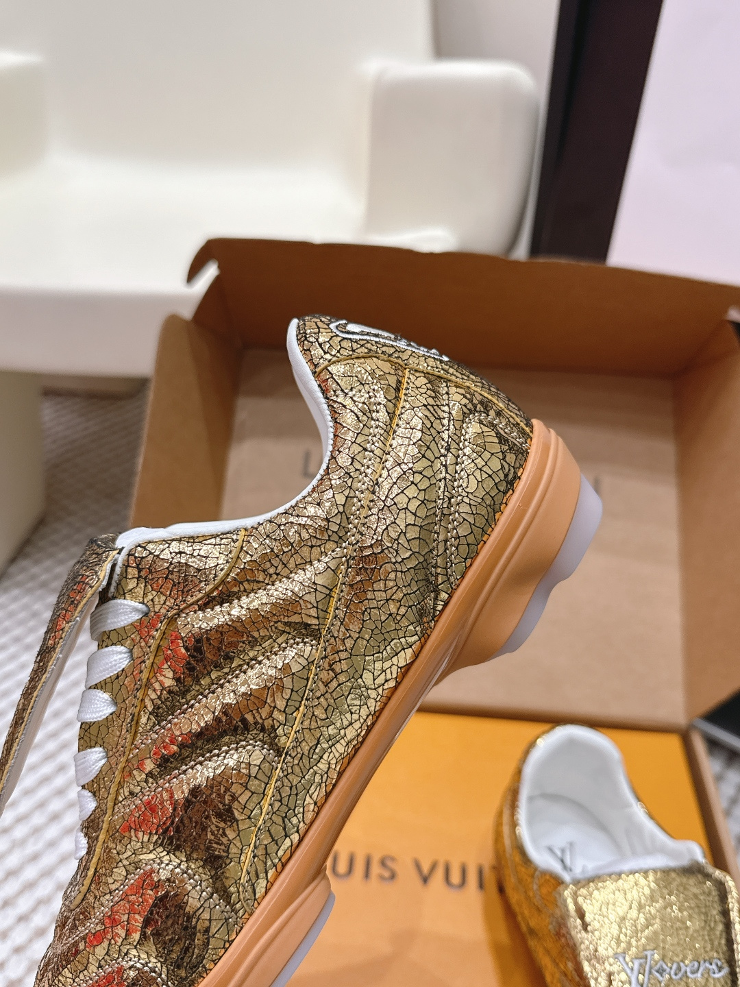 Louis Vuitton ²⁰²6 𝐬𝐬𝐋𝐕 𝐃𝐢𝐬𝐜𝐨𝐯𝐞𝐫𝐲 𝐋𝐚𝐜𝐞 𝐔𝐩路易威登 运动鞋 足球鞋 休闲 跑鞋