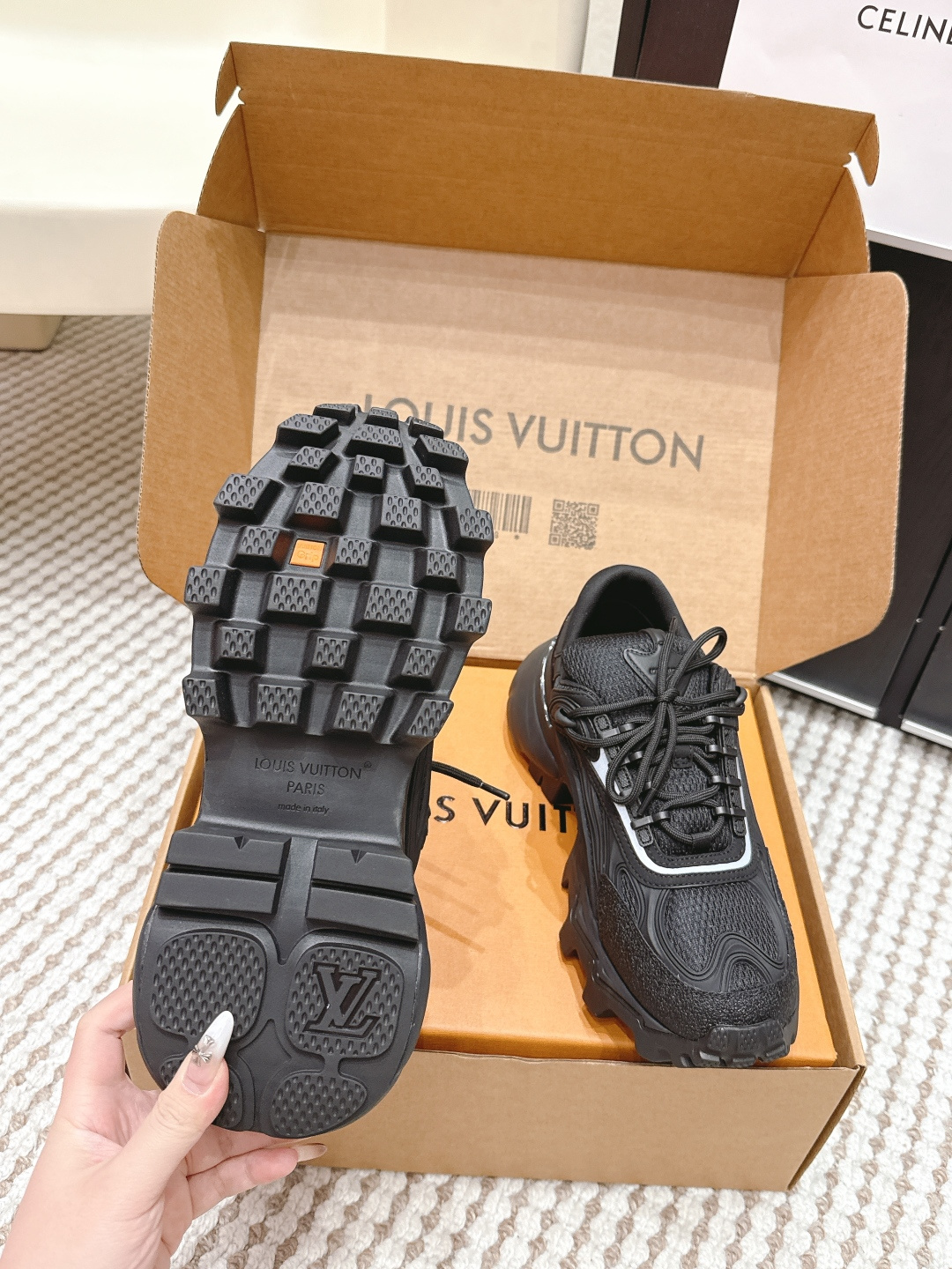 Louis Vuitton LV与菲董Pharrell Williams联名的2026新款 运动鞋